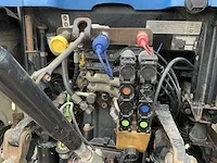 2005 new holland ts125a vierwielaangedreven landbouwtractor - afbeelding 8 van  38