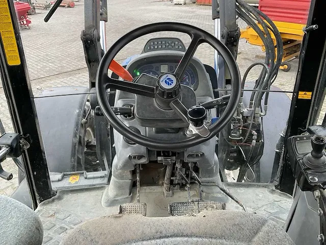 2005 new holland ts125a vierwielaangedreven landbouwtractor - afbeelding 13 van  38