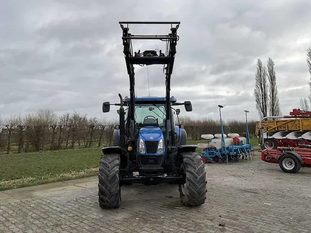 2005 new holland ts125a vierwielaangedreven landbouwtractor - afbeelding 36 van  38
