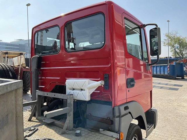 2005 nissan atleon be-trekker met oplegger - afbeelding 12 van  32