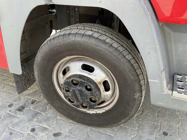 2005 nissan atleon be-trekker met oplegger - afbeelding 13 van  32