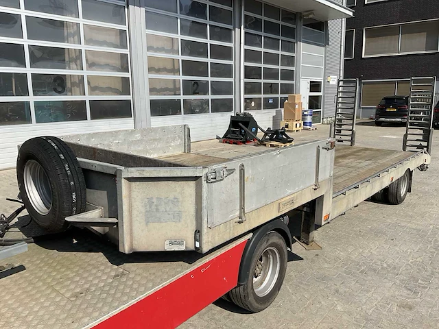 2005 nissan atleon be-trekker met oplegger - afbeelding 23 van  32