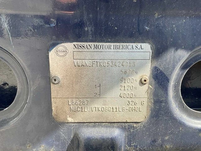 2005 nissan atleon be-trekker met oplegger - afbeelding 32 van  32