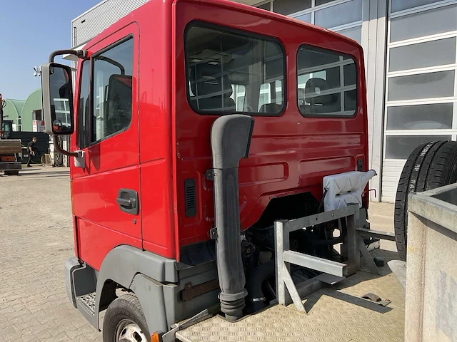 2005 nissan atleon be-trekker met oplegger - afbeelding 8 van  32