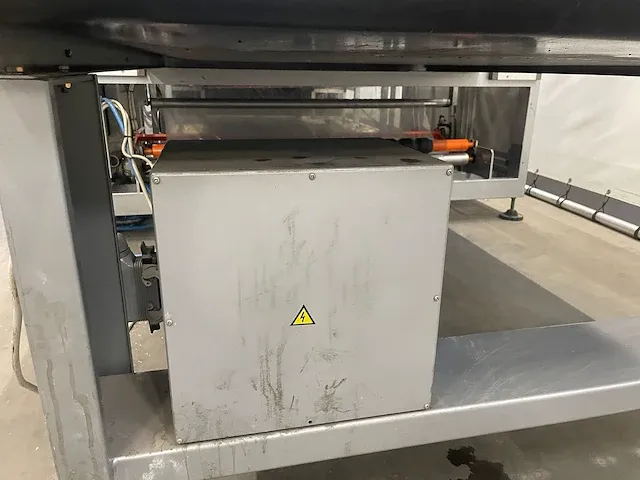2005 novopac anl 150 glas inpakmachine en folie snijmachine - afbeelding 22 van  36