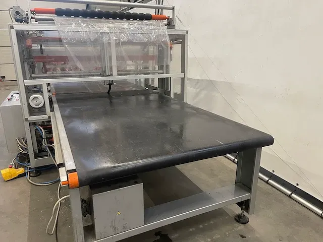 2005 novopac anl 150 glas inpakmachine en folie snijmachine - afbeelding 24 van  36