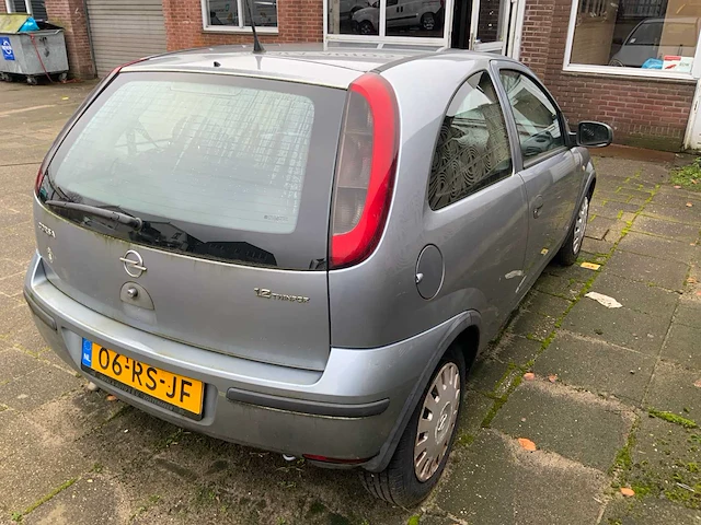 2005 opel corsa personenauto - afbeelding 5 van  9