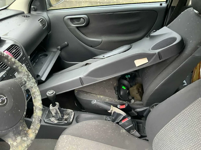 2005 opel corsa personenauto - afbeelding 8 van  9