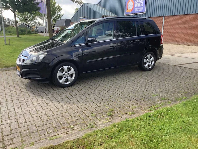 2005 opel zafira 2.2 enjoy personenauto - afbeelding 1 van  19