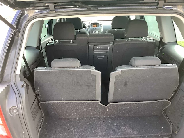 2005 opel zafira 2.2 enjoy personenauto - afbeelding 18 van  19