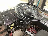 2005 oshkosh h2718- runway broom - afbeelding 6 van  14