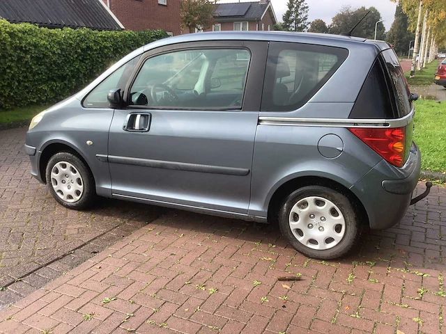 2005 peugeot 1007 1.4 urban personenauto - afbeelding 4 van  12