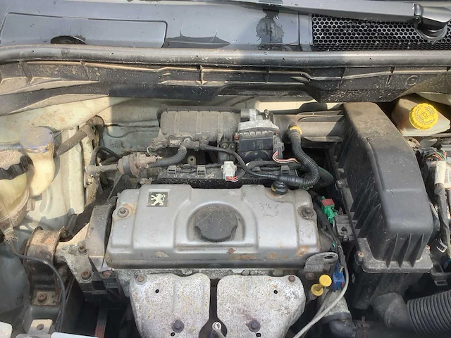 2005 peugeot 1007 1.4 urban personenauto - afbeelding 4 van  12