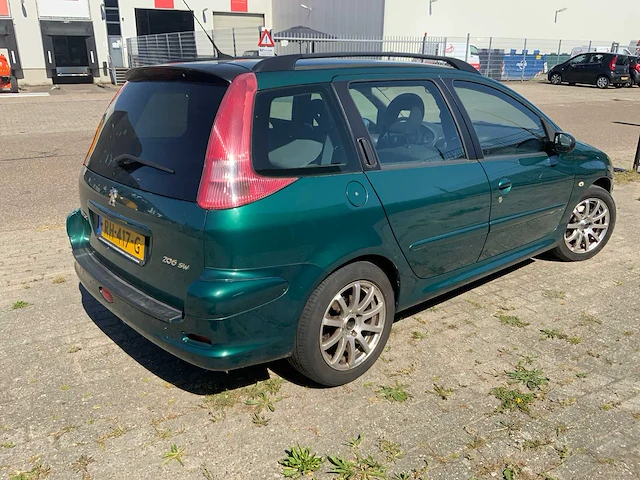 2005 peugeot 206 sw 1.4-16v xs personenauto - afbeelding 21 van  23