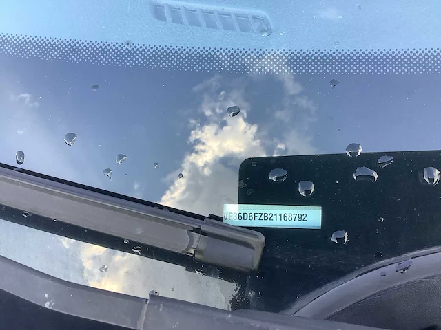 2005 peugeot 407 1.8-16v xr personenauto - afbeelding 3 van  13