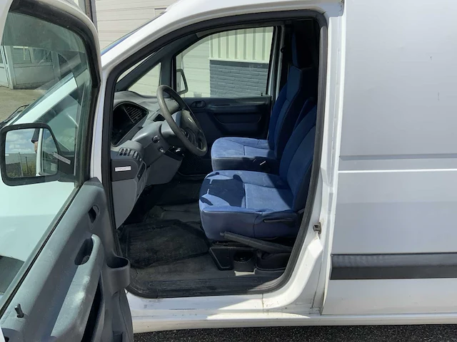 2005 peugeot expert 220c 2.0hdi bedrijfswagen - afbeelding 14 van  28
