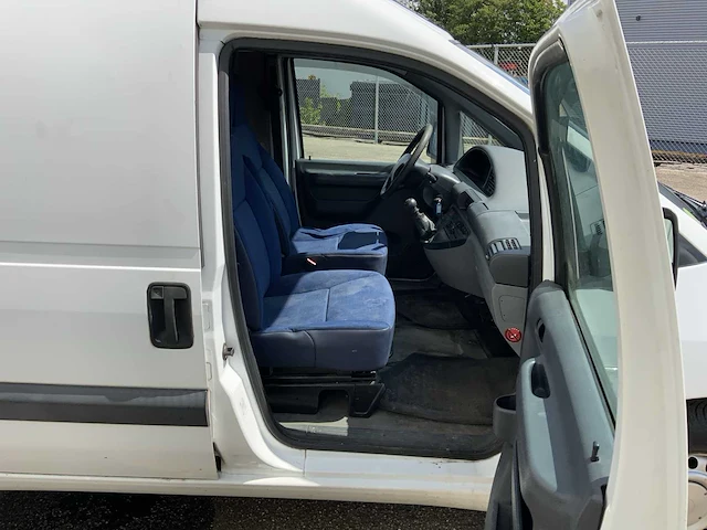 2005 peugeot expert 220c 2.0hdi bedrijfswagen - afbeelding 16 van  28