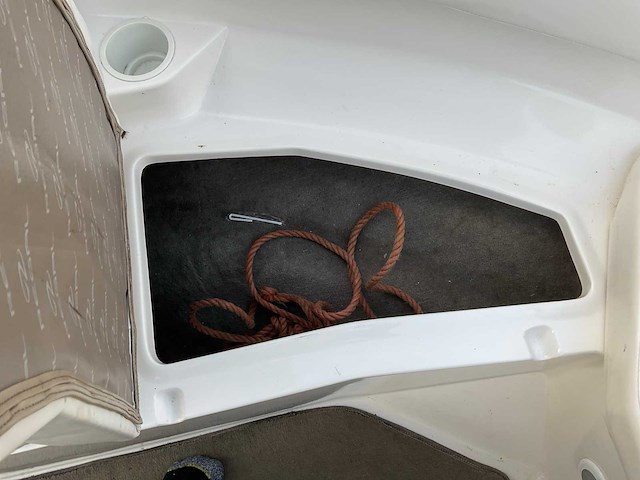 2005 regal 2000 bowrider speedboot - afbeelding 2 van  43