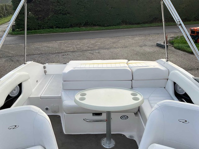 2005 regal 2000 bowrider speedboot - afbeelding 4 van  43