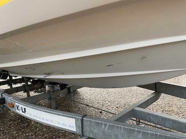 2005 regal 2000 bowrider speedboot - afbeelding 25 van  43