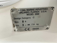 2005 regal 2000 bowrider speedboot - afbeelding 23 van  43