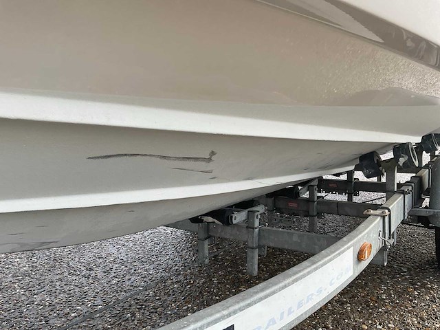 2005 regal 2000 bowrider speedboot - afbeelding 32 van  43