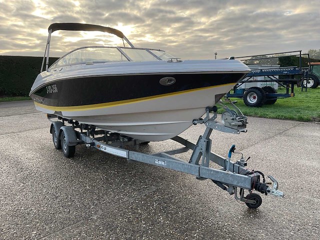 2005 regal 2000 bowrider speedboot - afbeelding 3 van  43