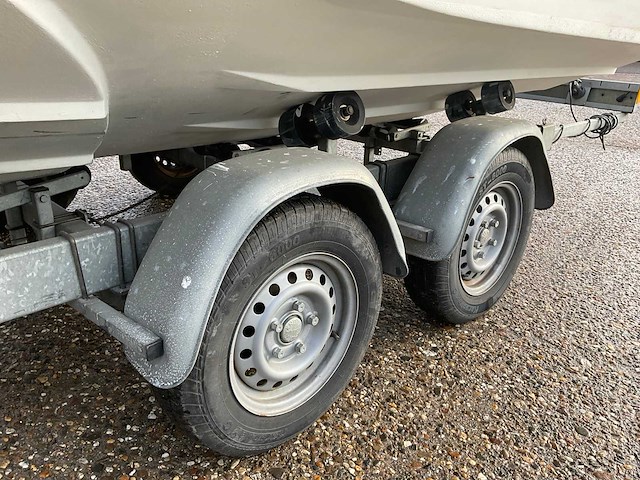 2005 regal 2000 bowrider speedboot - afbeelding 40 van  43