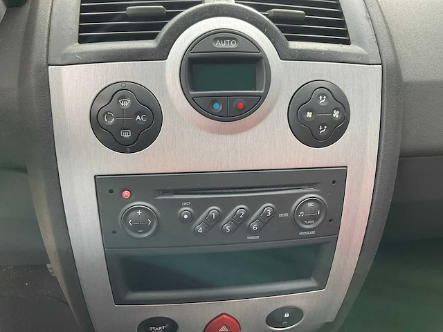 2005 renault mégane coupé-cabriolet personenauto - afbeelding 8 van  26