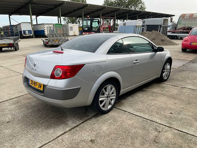 2005 renault mégane coupé-cabriolet personenauto - afbeelding 22 van  26