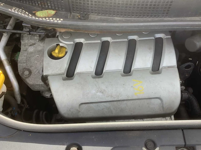 2005 renault scénic 2.0-16v priv.luxe personenauto - afbeelding 12 van  13