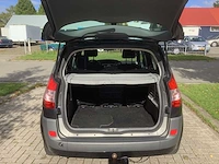 2005 renault scénic 2.0-16v priv.luxe personenauto - afbeelding 13 van  13