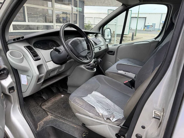 2005 renault trafic 1200 l1 h1 1.9 dci 82 bedrijfswagen - afbeelding 15 van  16