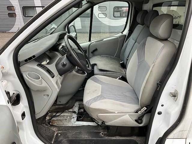 2005 renault trafic 1.9dci bedrijfswagen 73-bs-bx - afbeelding 7 van  27