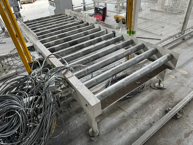 2005 ruf transnova 550 rollenbaan met motor - afbeelding 1 van  13