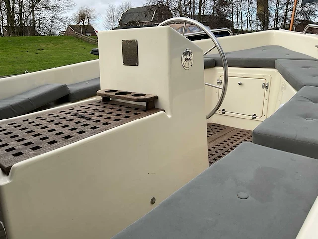 2005 seafury 650 tender - afbeelding 7 van  23