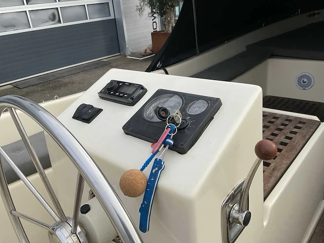 2005 seafury 650 tender - afbeelding 9 van  23