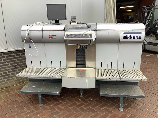 2005 sikkens verfmengmachine - afbeelding 2 van  6