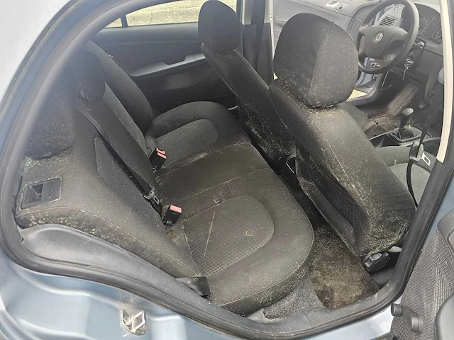2005 skoda fabia 1.9 sdi ambiente - afbeelding 9 van  24
