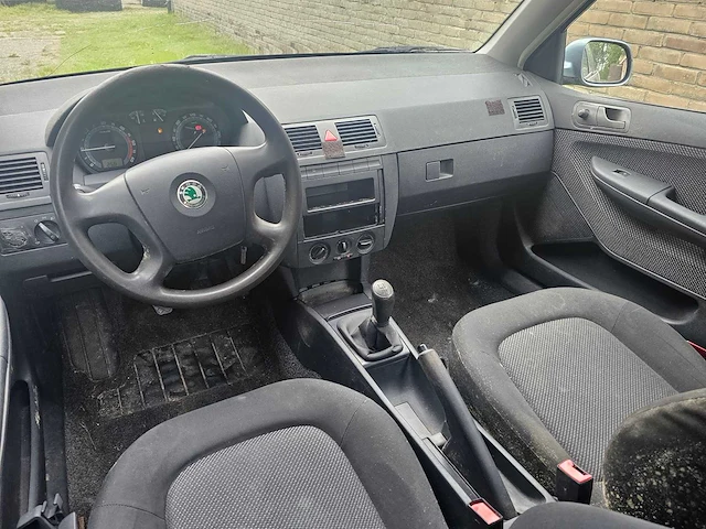 2005 skoda fabia 1.9 sdi ambiente - afbeelding 11 van  24