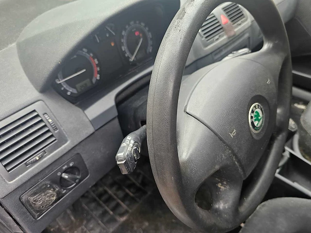 2005 skoda fabia 1.9 sdi ambiente - afbeelding 13 van  24