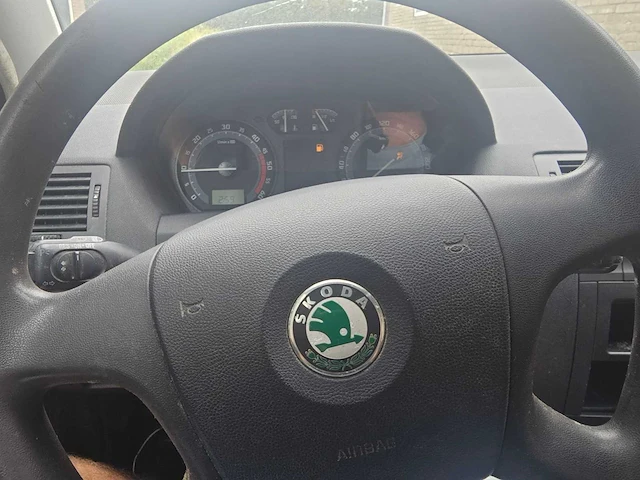 2005 skoda fabia 1.9 sdi ambiente - afbeelding 17 van  24