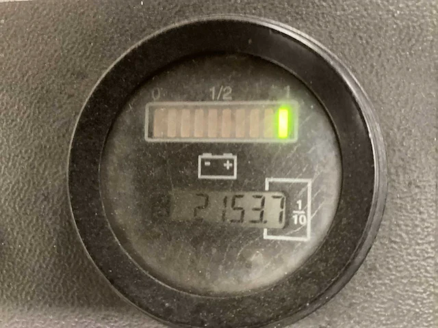 2005 spijkstaal 210 industriële trekker - afbeelding 8 van  10