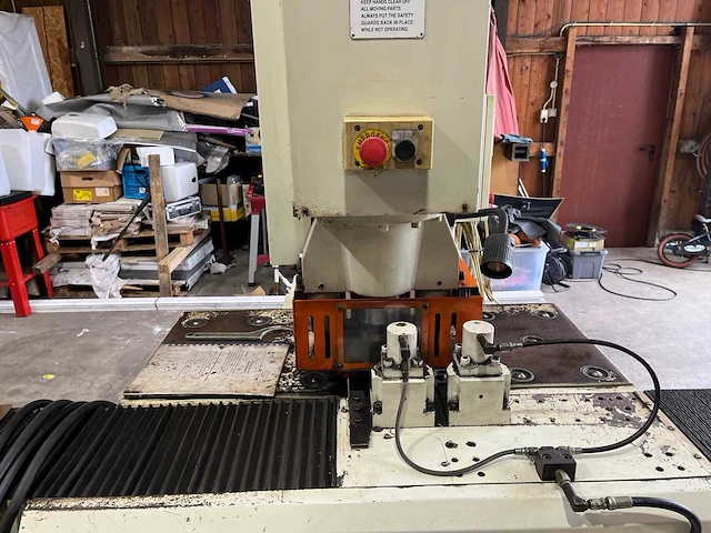 2005 sunrise fluid power pm-80lt-cnc ponsmachine met cnc tafel - afbeelding 8 van  12