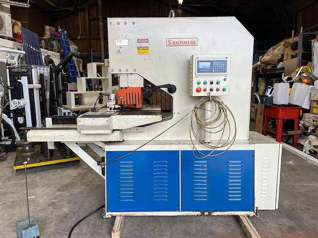 2005 sunrise fluid power pm-80lt-cnc ponsmachine met cnc tafel - afbeelding 12 van  12