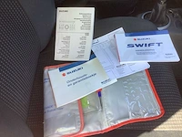 2005 suzuki swift 1.5 exclusive personenauto - afbeelding 8 van  16