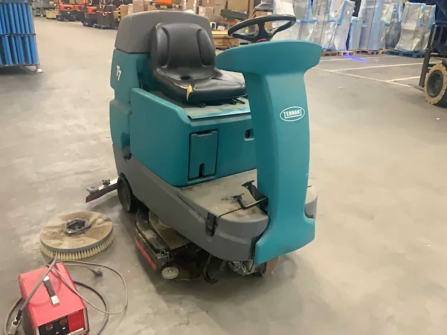 2005 tennant t7 vloerreiniger - afbeelding 6 van  18
