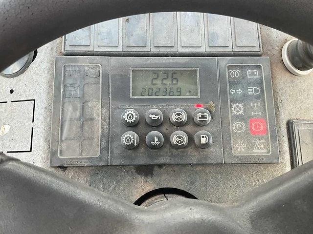 2005 terberg rt262 terminal trekker - afbeelding 18 van  32