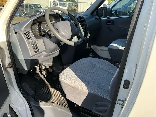 2005 toyota hiace camper personenauto - afbeelding 7 van  10