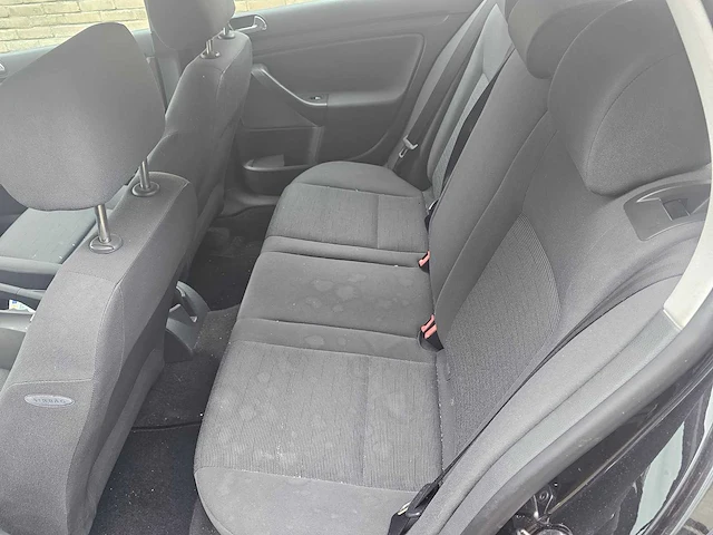 2005 volkswagen golf 1.6 fsi turijn - afbeelding 7 van  26